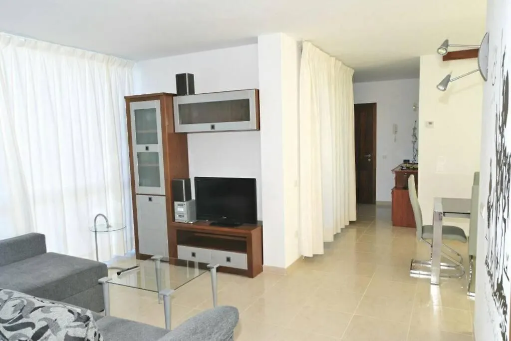 Apartment Apto. Cerca Playa- Wifi&A.C. Port de Pollença Spanien